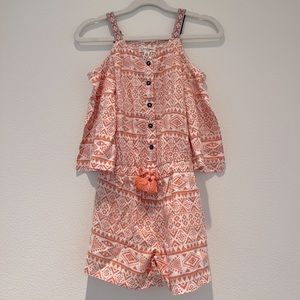 Open shoulder printed romper